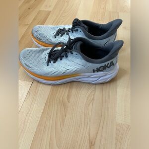 Men’s Hoka Clifton 8 size 10